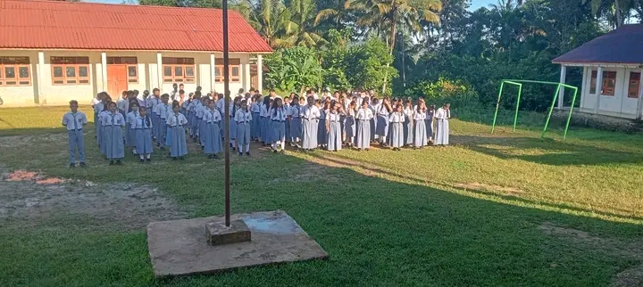 Keterangan Gambar Satu